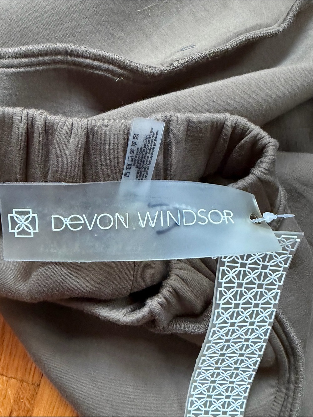 Devon Windsor Raleigh Olive Sweatpants – Size Small – New - Picture 15 of 16
